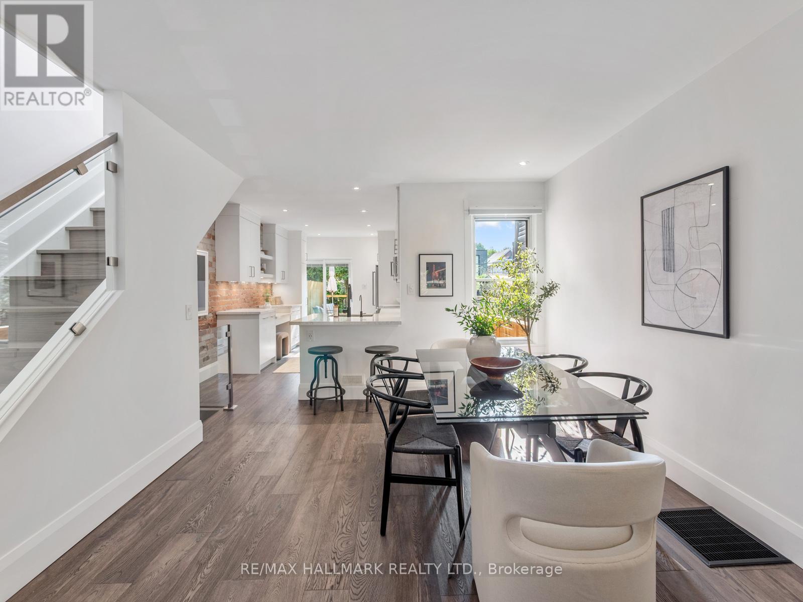 42 Arundel Avenue, Toronto (playter Estates-danforth), Ontario