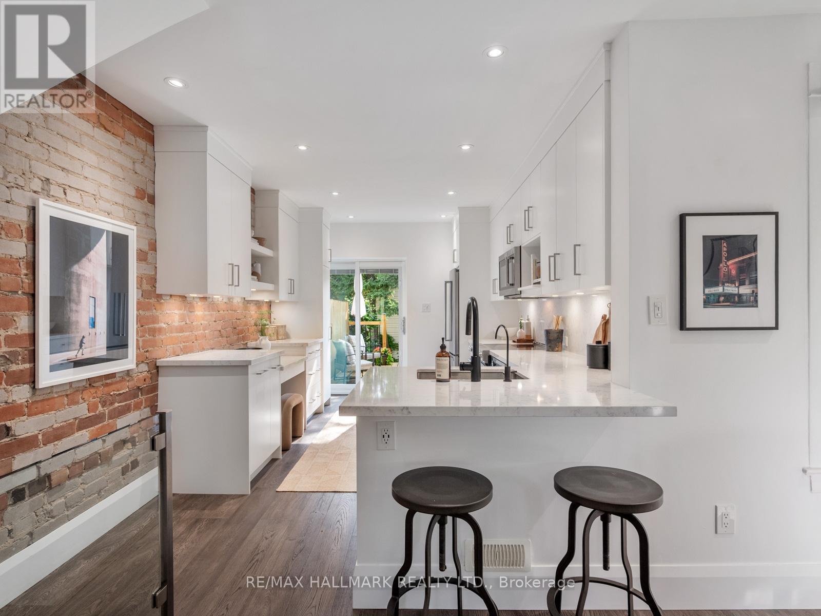 42 Arundel Avenue, Toronto (playter Estates-danforth), Ontario
