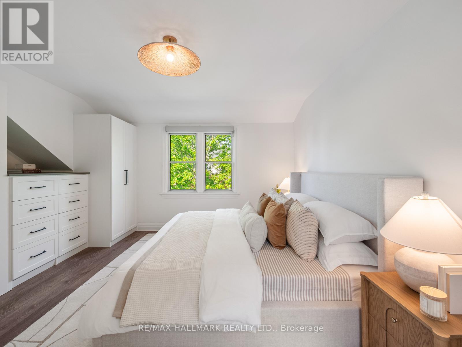 42 Arundel Avenue, Toronto (playter Estates-danforth), Ontario