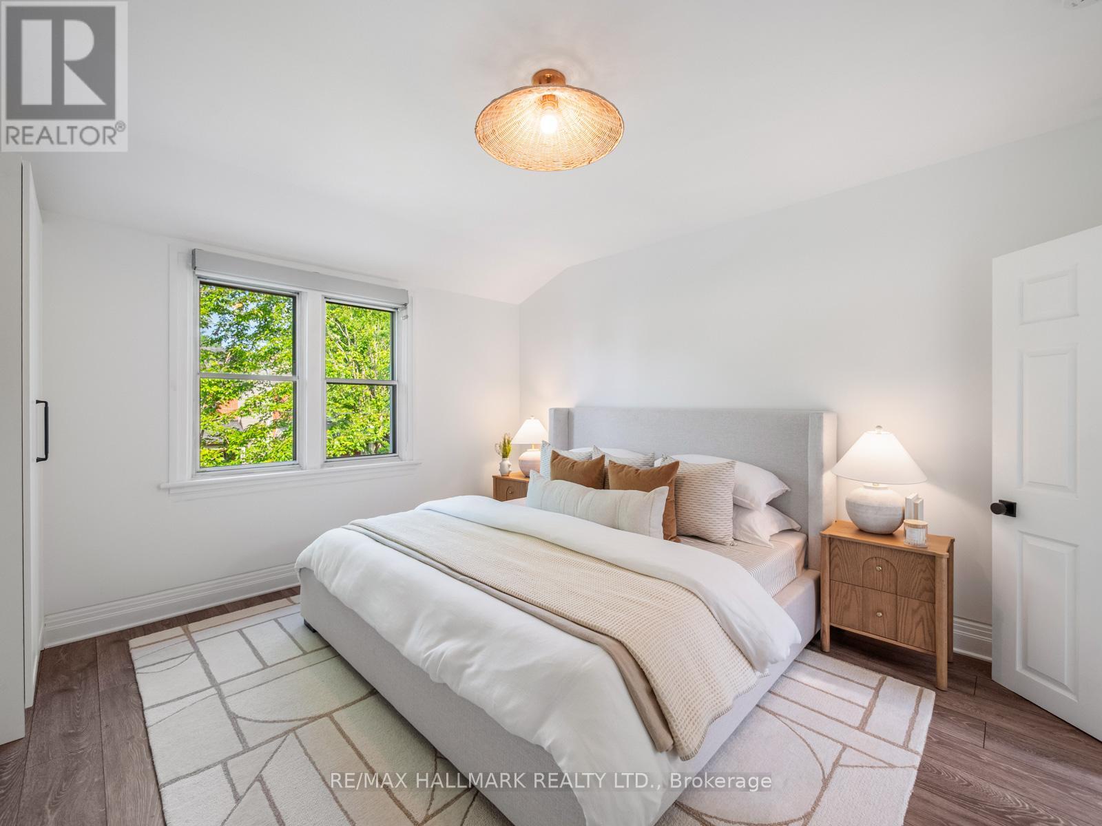 42 Arundel Avenue, Toronto (playter Estates-danforth), Ontario