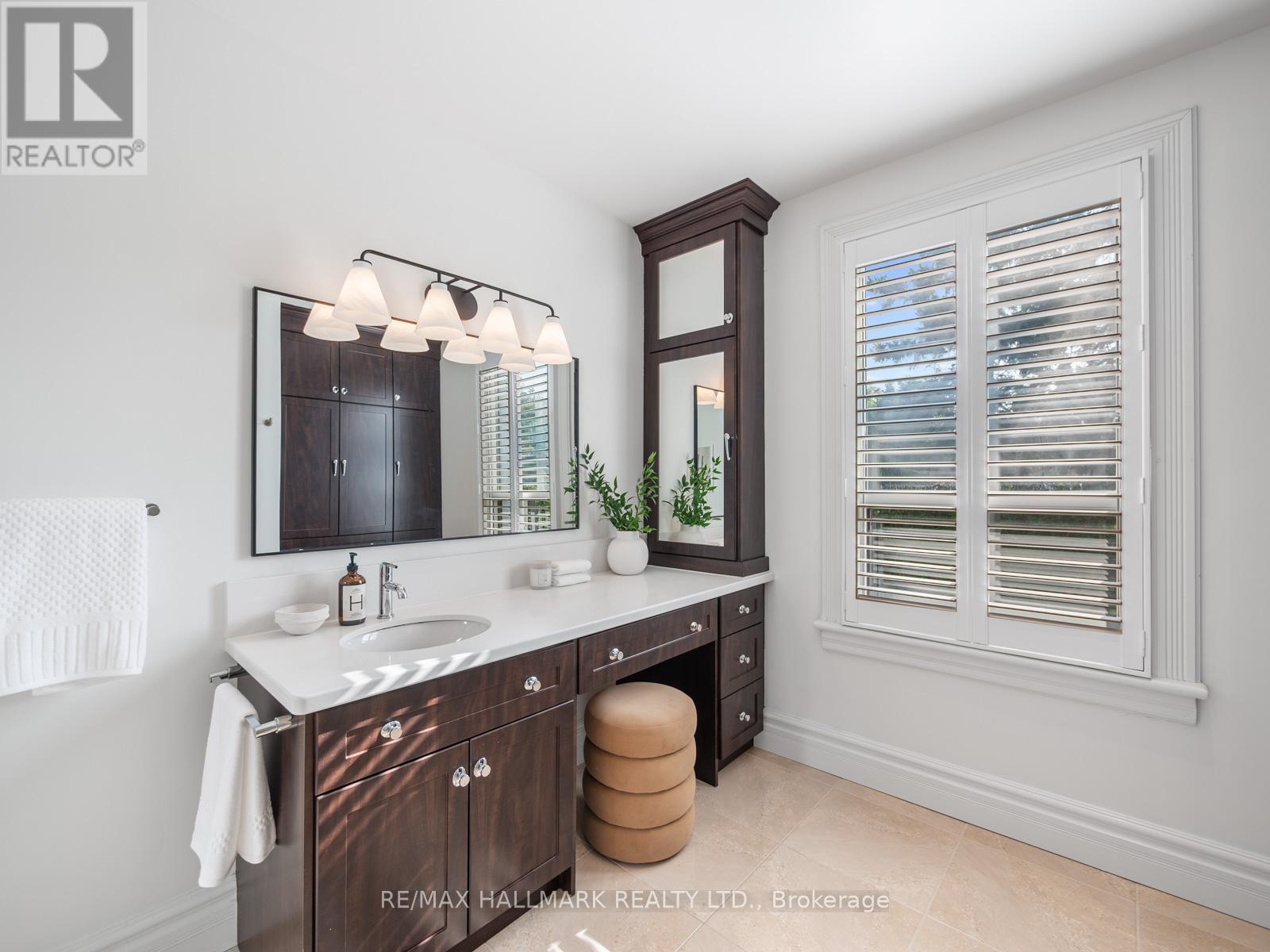 42 Arundel Avenue, Toronto (playter Estates-danforth), Ontario
