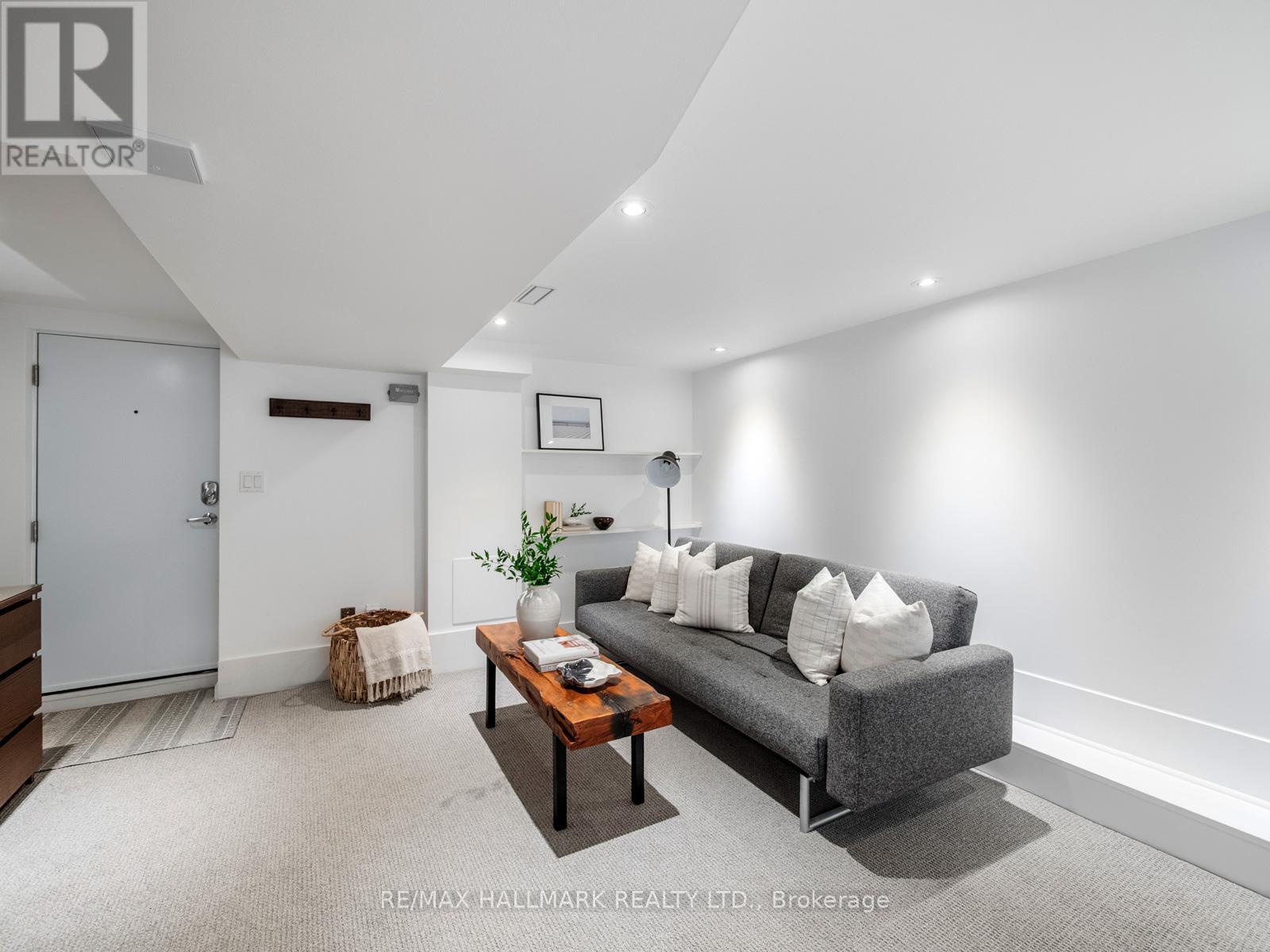 42 Arundel Avenue, Toronto (playter Estates-danforth), Ontario