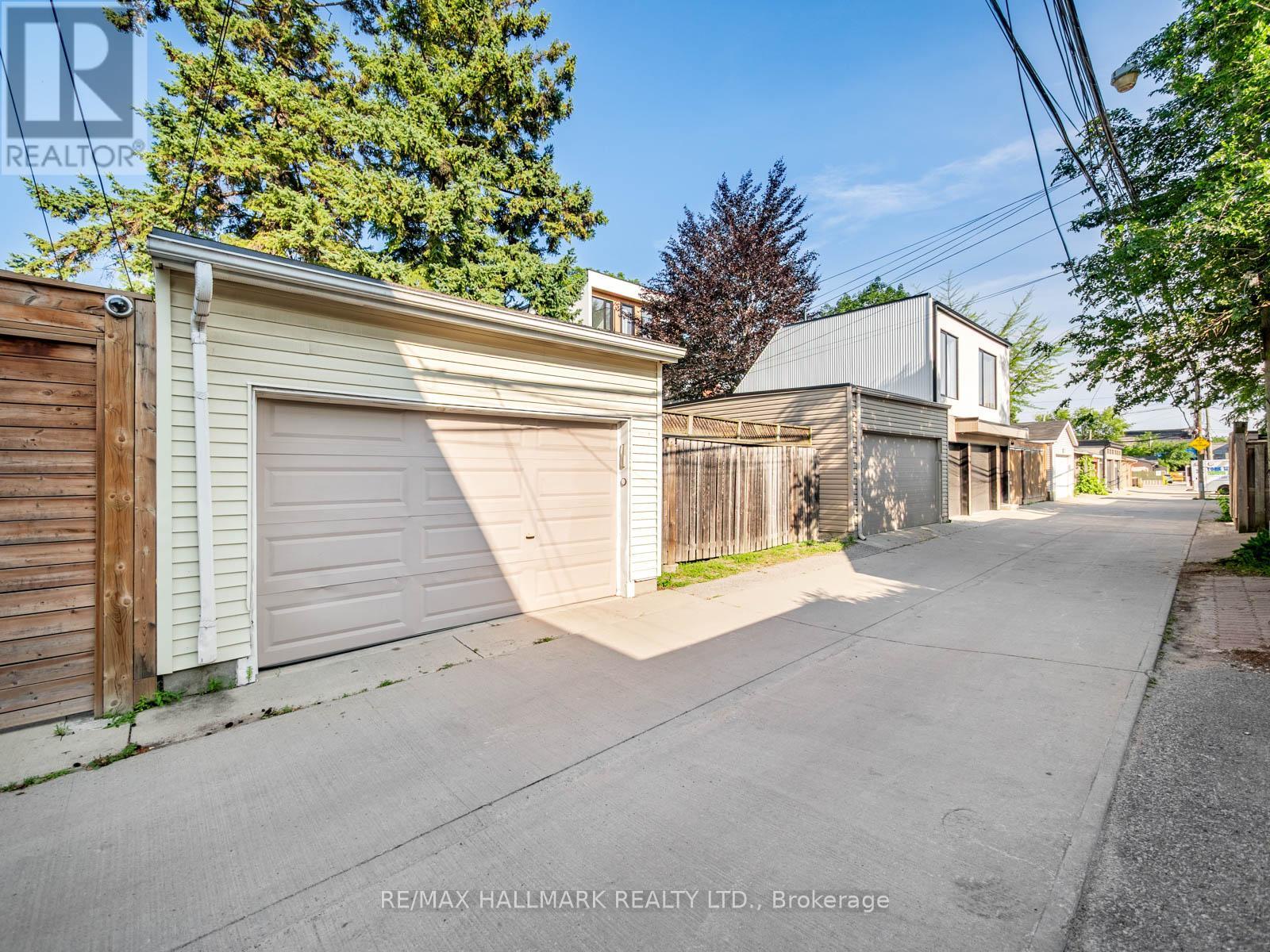 42 Arundel Avenue, Toronto (playter Estates-danforth), Ontario