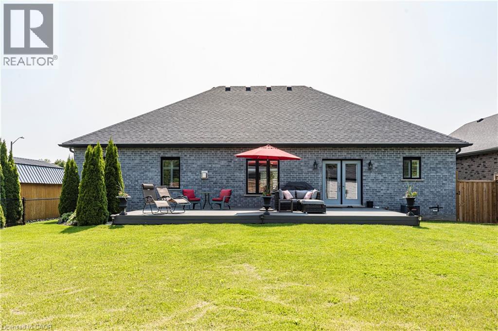 6 Bluenose Drive, Port Dover, Ontario