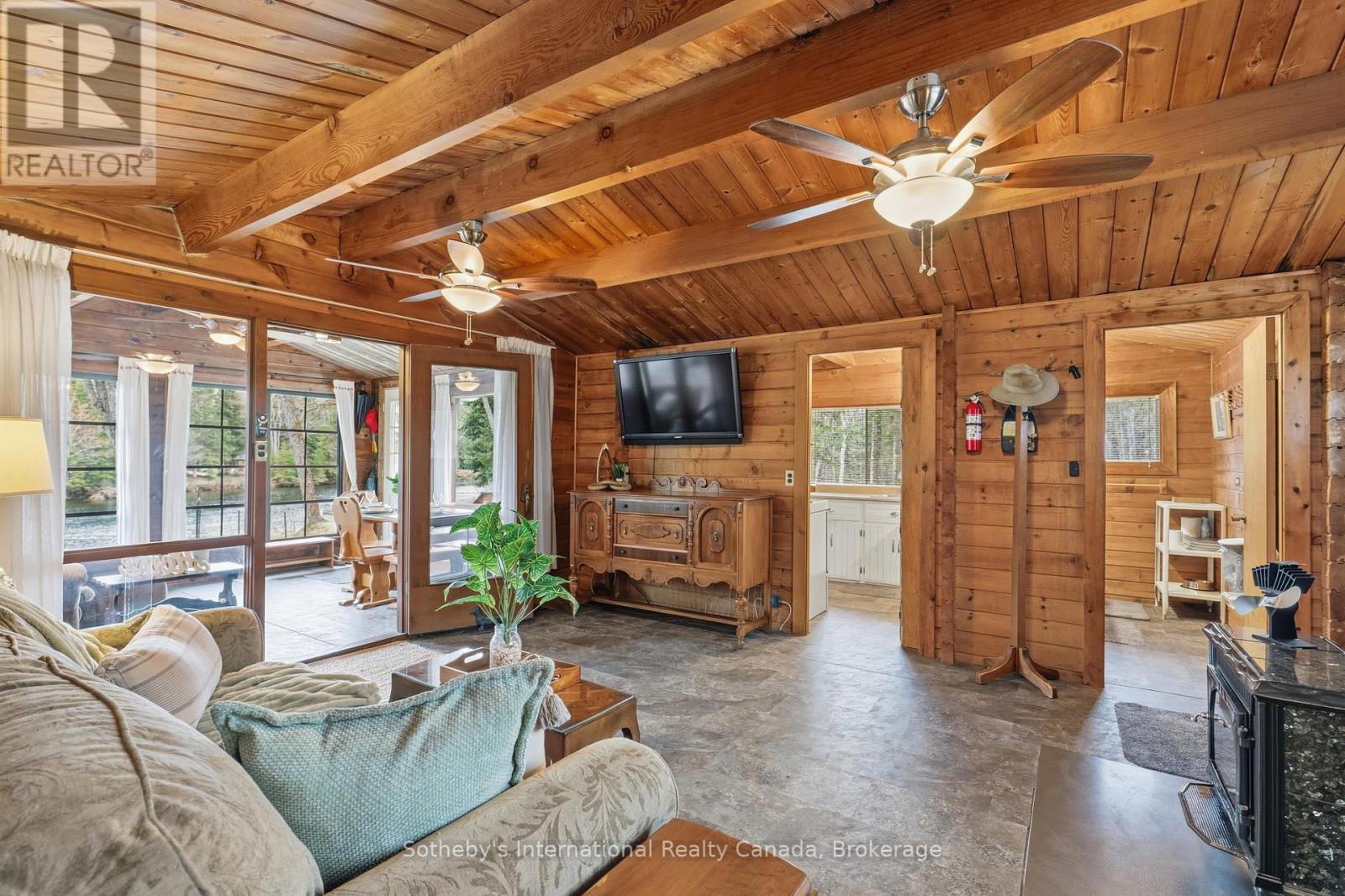 1041 Crockford Lane S, Bracebridge, Ontario