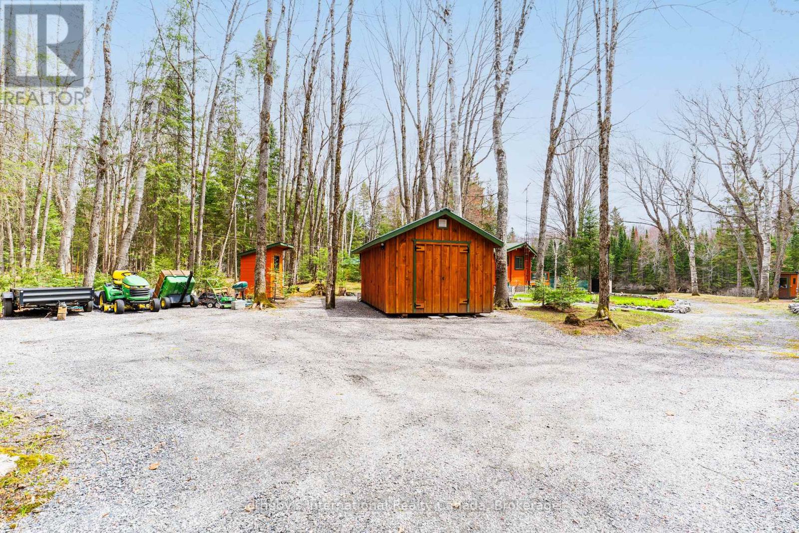 1041 Crockford Lane S, Bracebridge, Ontario