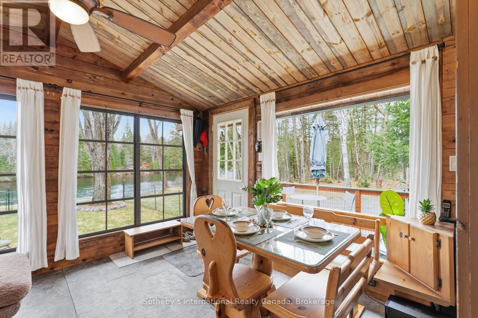 1041 Crockford Lane S, Bracebridge, Ontario