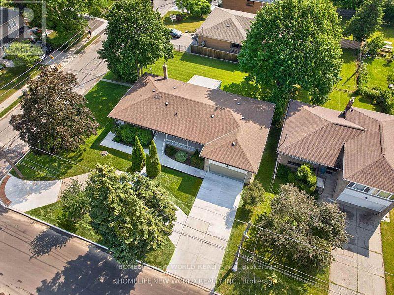 203 Goddard Street, Toronto (bathurst Manor), Ontario