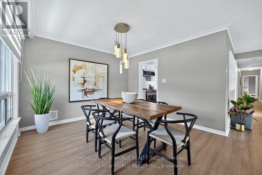 203 Goddard Street, Toronto (bathurst Manor), Ontario
