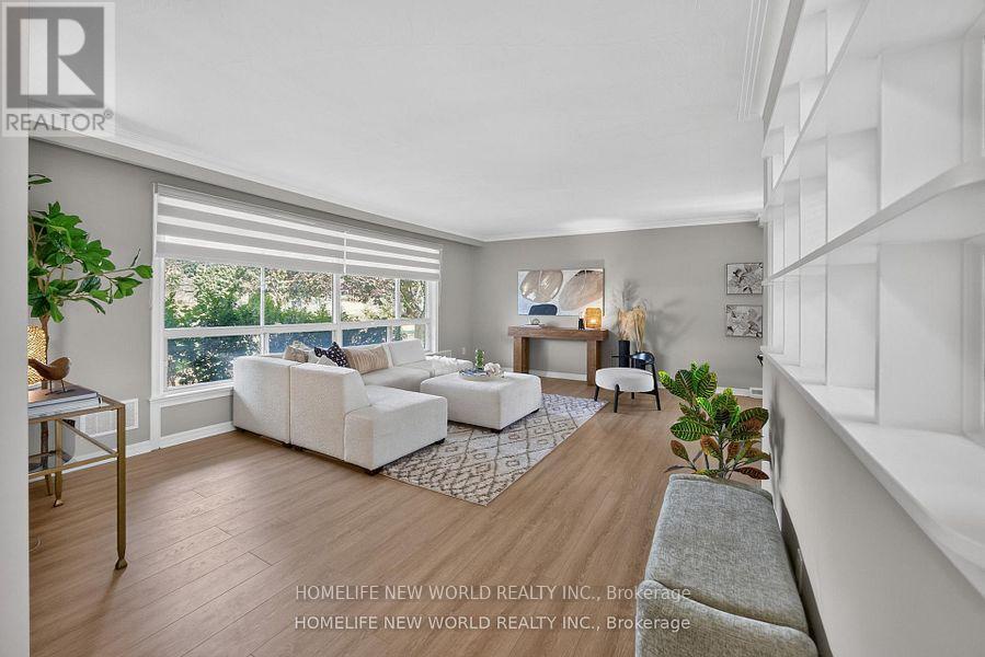 203 Goddard Street, Toronto (bathurst Manor), Ontario