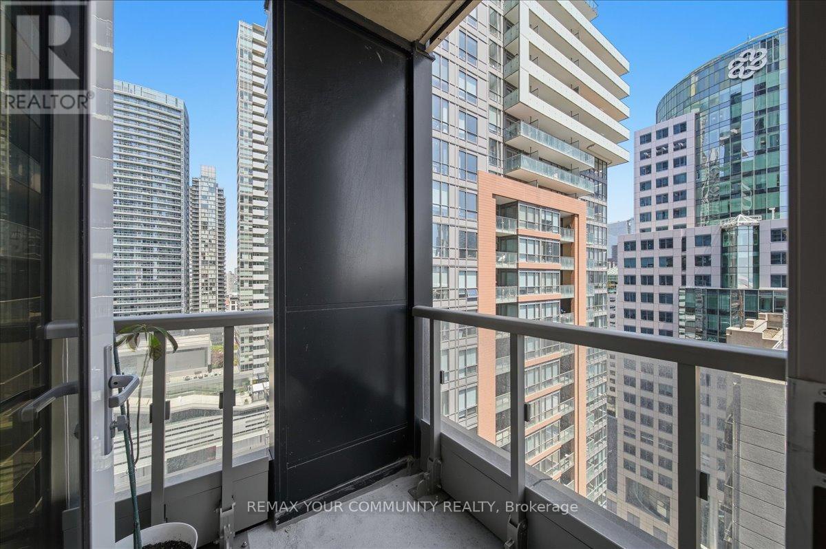 1806 - 15 Mercer Street, Toronto (waterfront Communities), Ontario