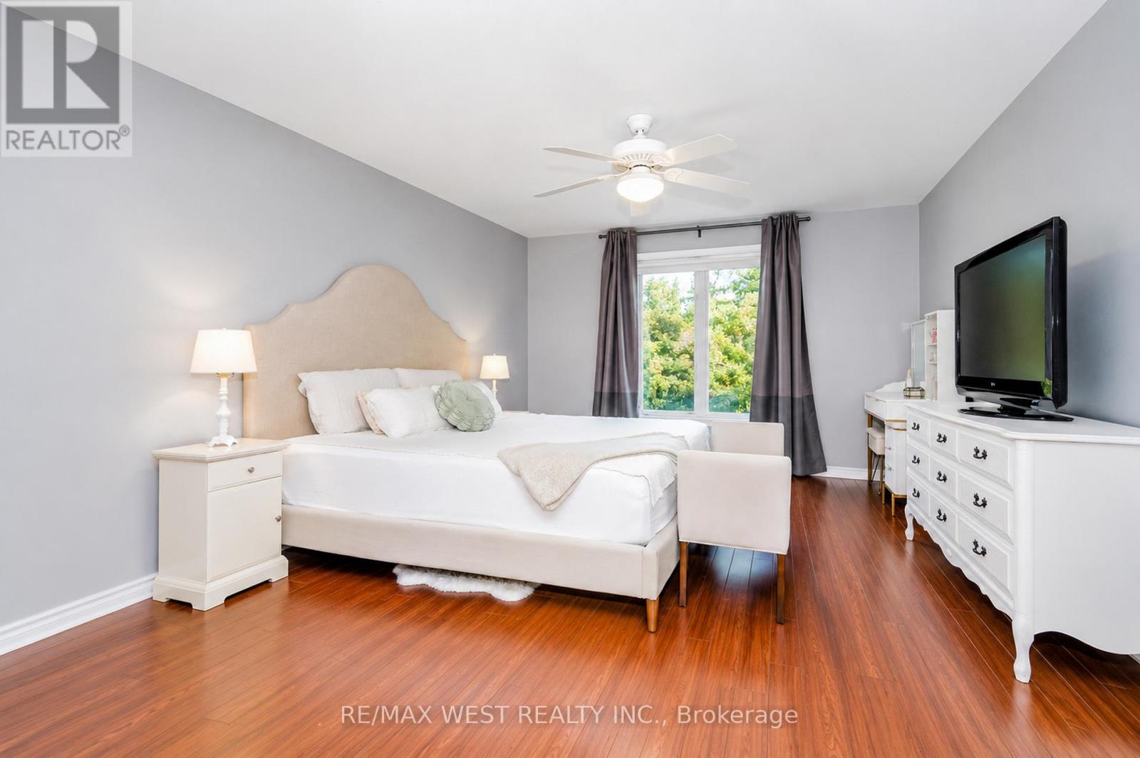 11 - 757 Sheppard Avenue W, Toronto (clanton Park), Ontario