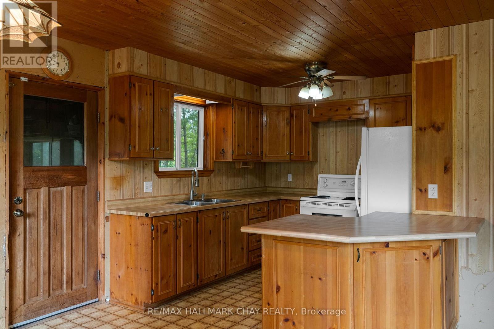 132 Park Road, Tiny, Ontario