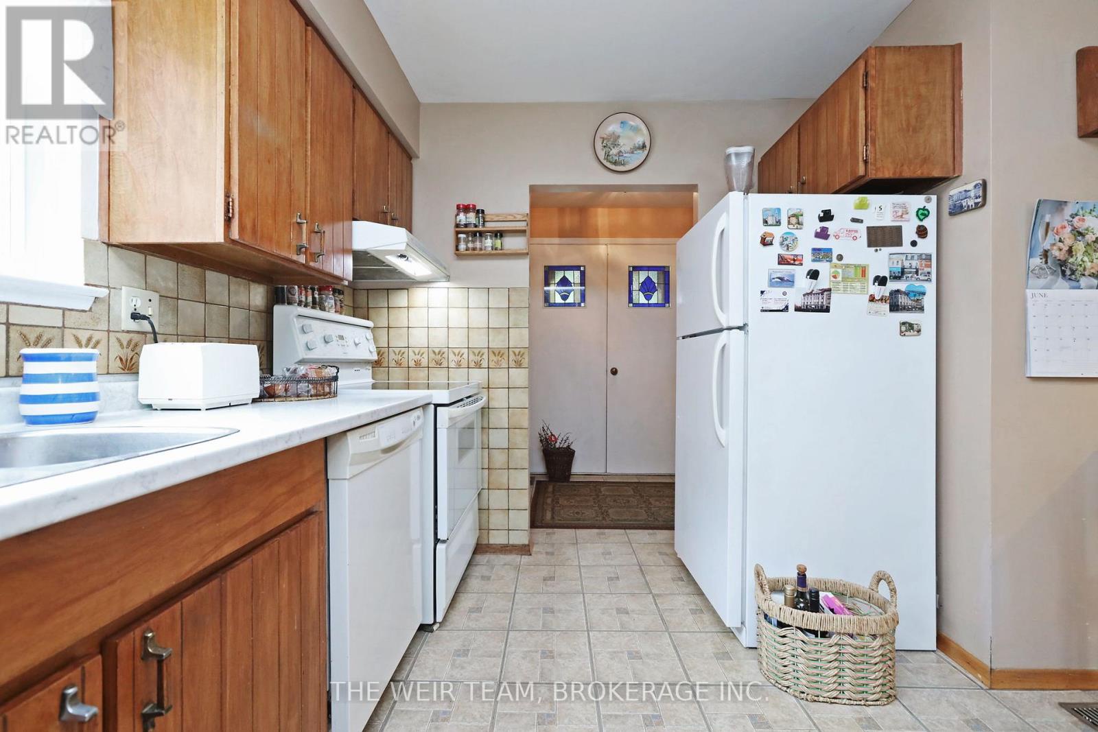 1577 Otterby Road, Mississauga (applewood), Ontario