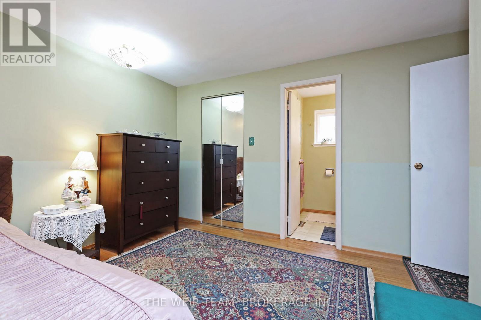1577 Otterby Road, Mississauga (applewood), Ontario