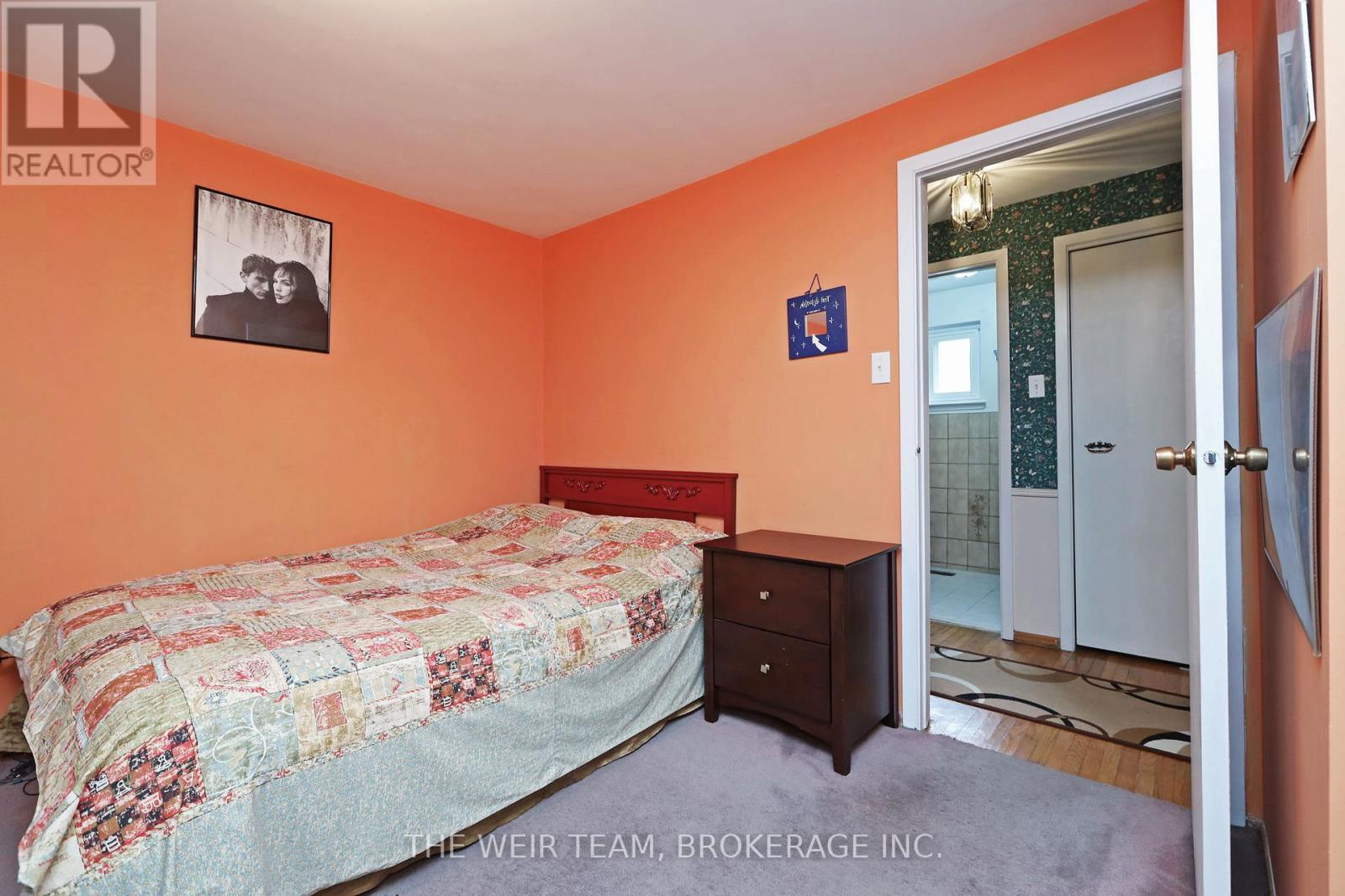 1577 Otterby Road, Mississauga (applewood), Ontario