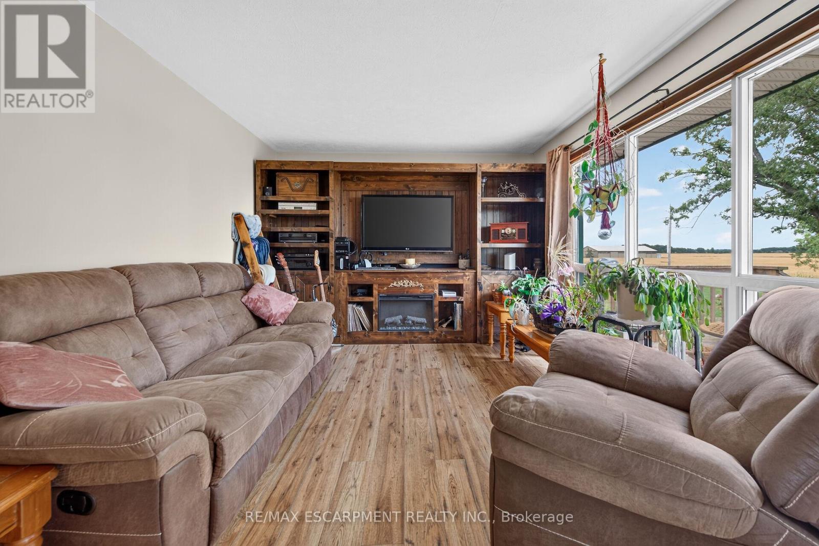 1057 Concession 4 Road, Haldimand, Ontario