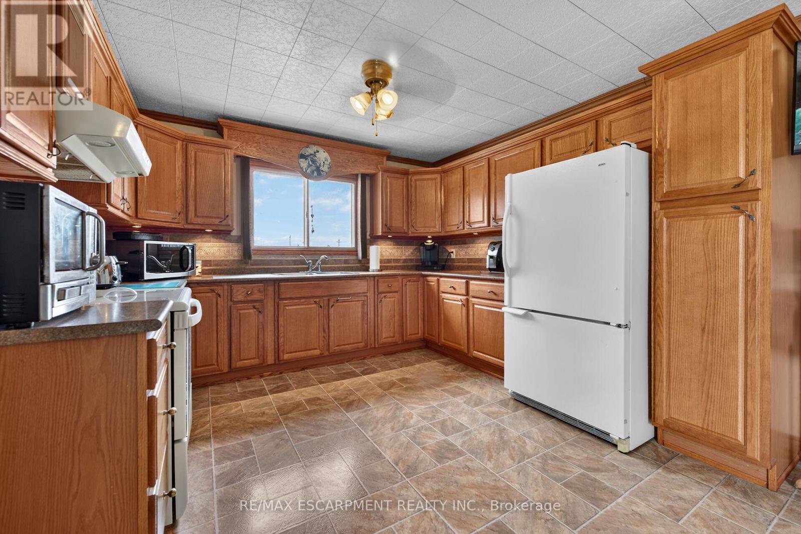 1057 Concession 4 Road, Haldimand, Ontario