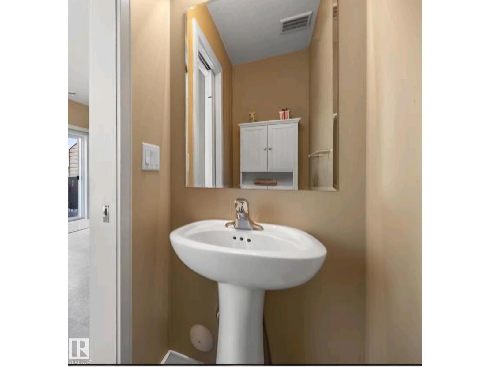 #40 13003 132 Av Nw, Edmonton, Alberta