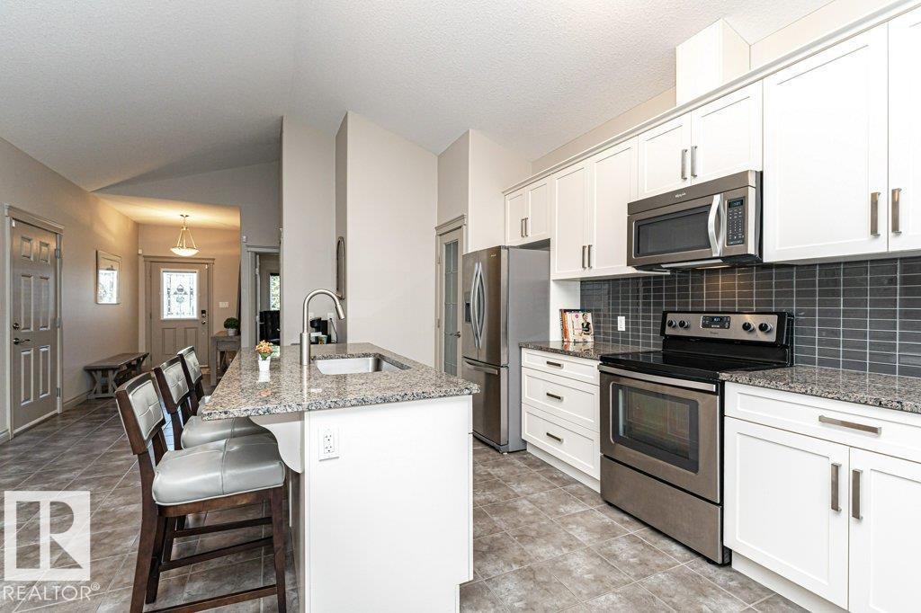 #15 175 Mcconachie Dr Nw, Edmonton, Alberta