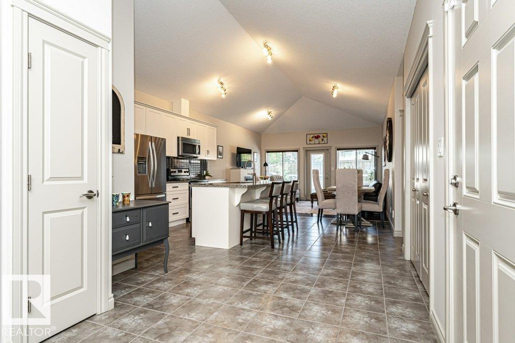 #15 175 Mcconachie Dr Nw, Edmonton, Alberta
