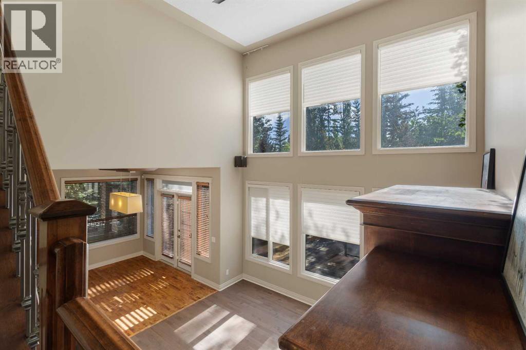 75 Discovery Ridge Mount Sw, Calgary, Alberta