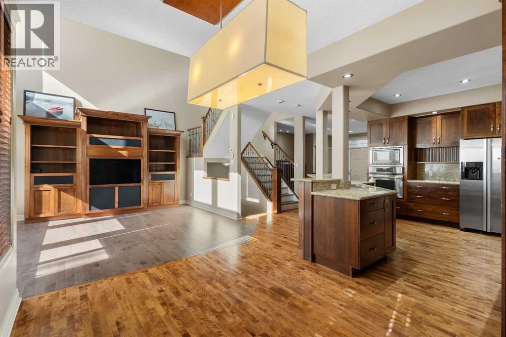 75 Discovery Ridge Mount Sw, Calgary, Alberta