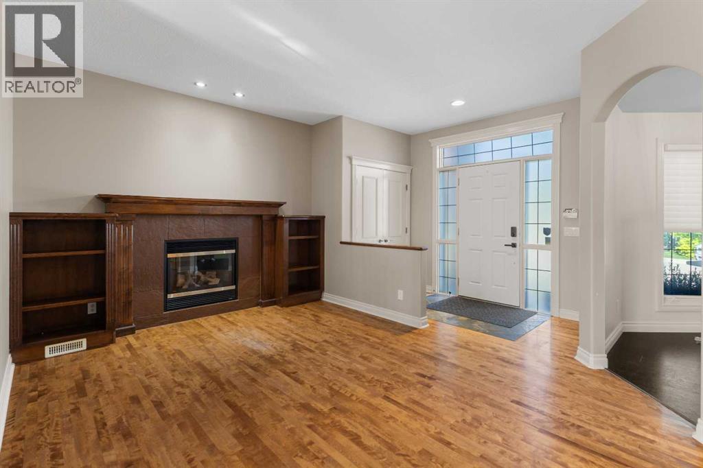 75 Discovery Ridge Mount Sw, Calgary, Alberta