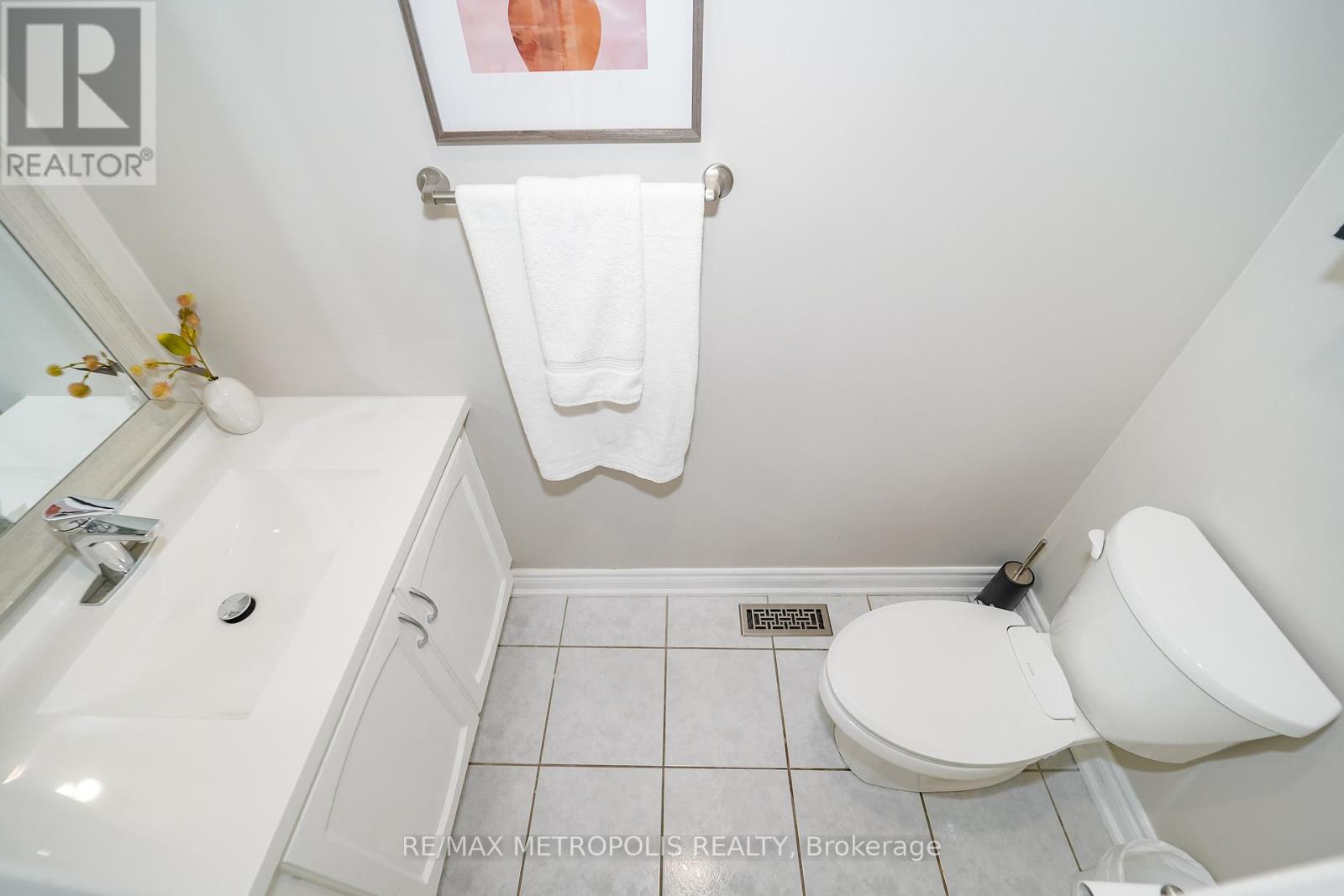 646 Walpole Crescent, Newmarket (stonehaven-wyndham), Ontario