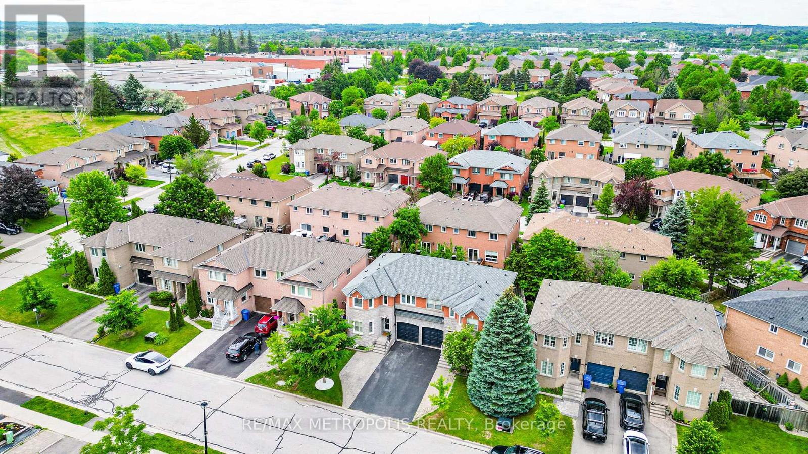 646 Walpole Crescent, Newmarket (stonehaven-wyndham), Ontario