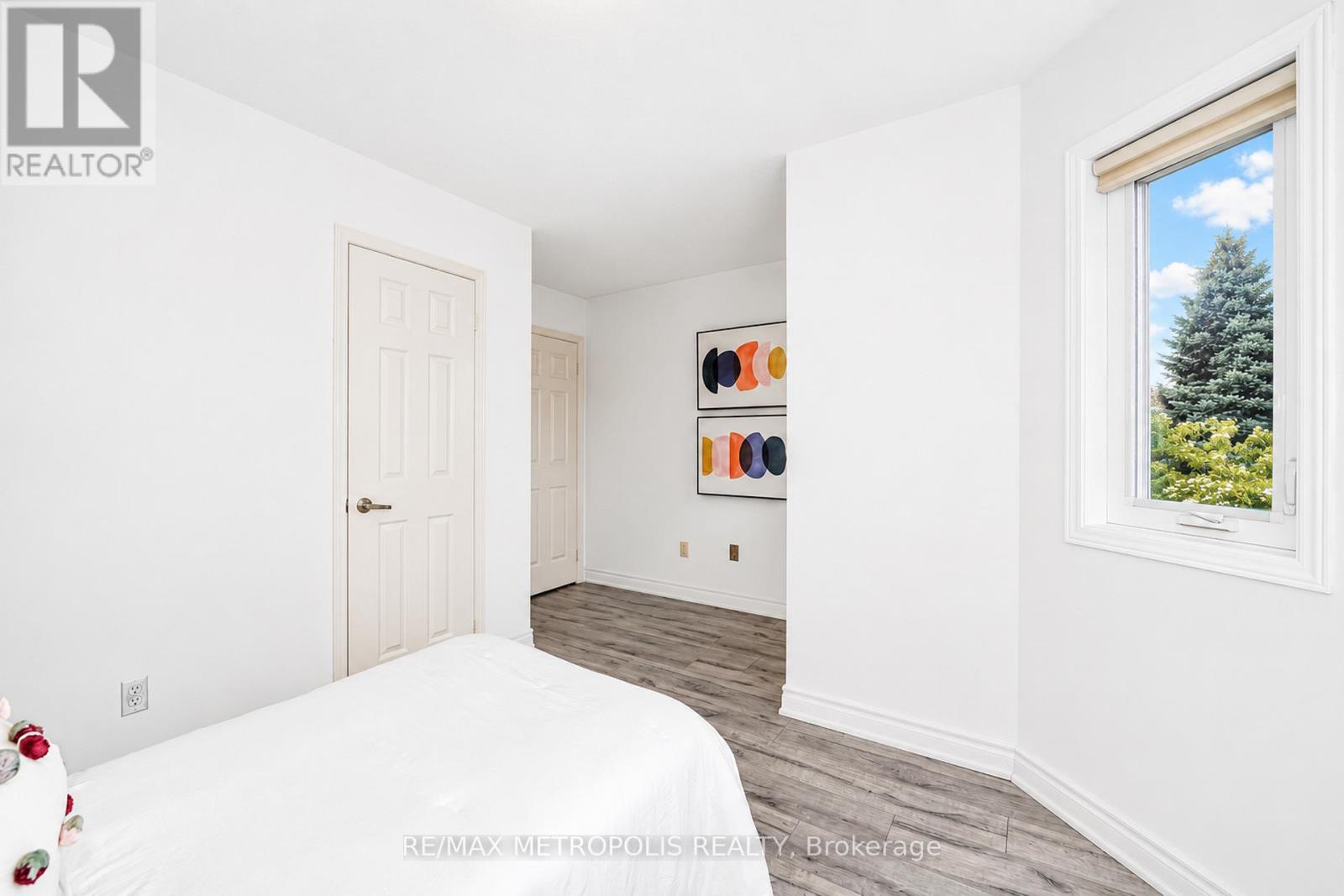 646 Walpole Crescent, Newmarket (stonehaven-wyndham), Ontario