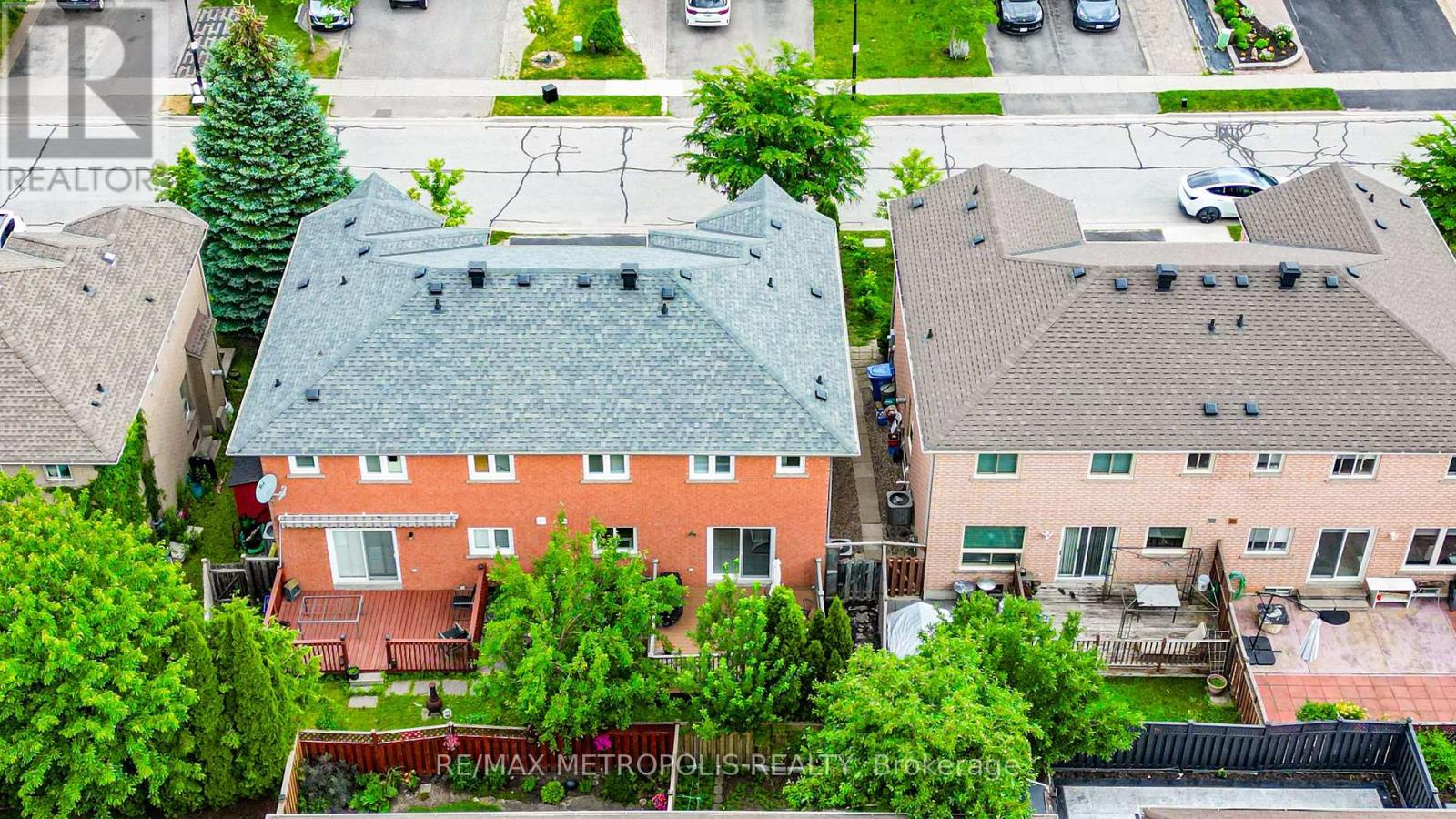 646 Walpole Crescent, Newmarket (stonehaven-wyndham), Ontario