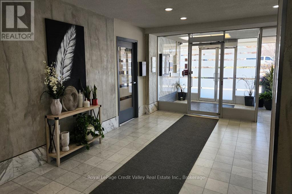 209 - 2835 Islington Avenue, Toronto (humber Summit), Ontario
