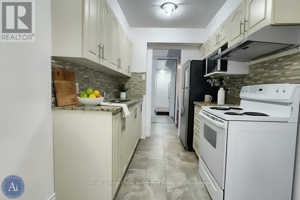 209 - 2835 Islington Avenue, Toronto (humber Summit), Ontario
