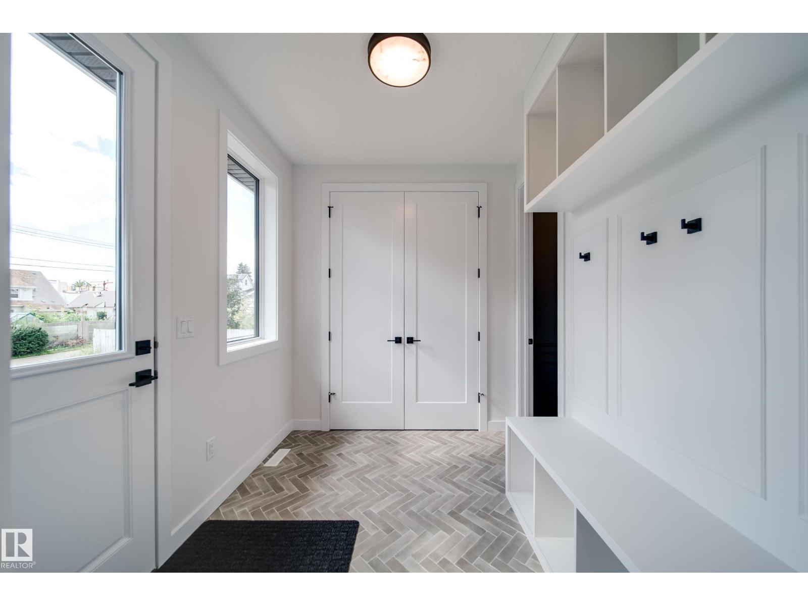 6003 111 Av Nw, Edmonton, Alberta