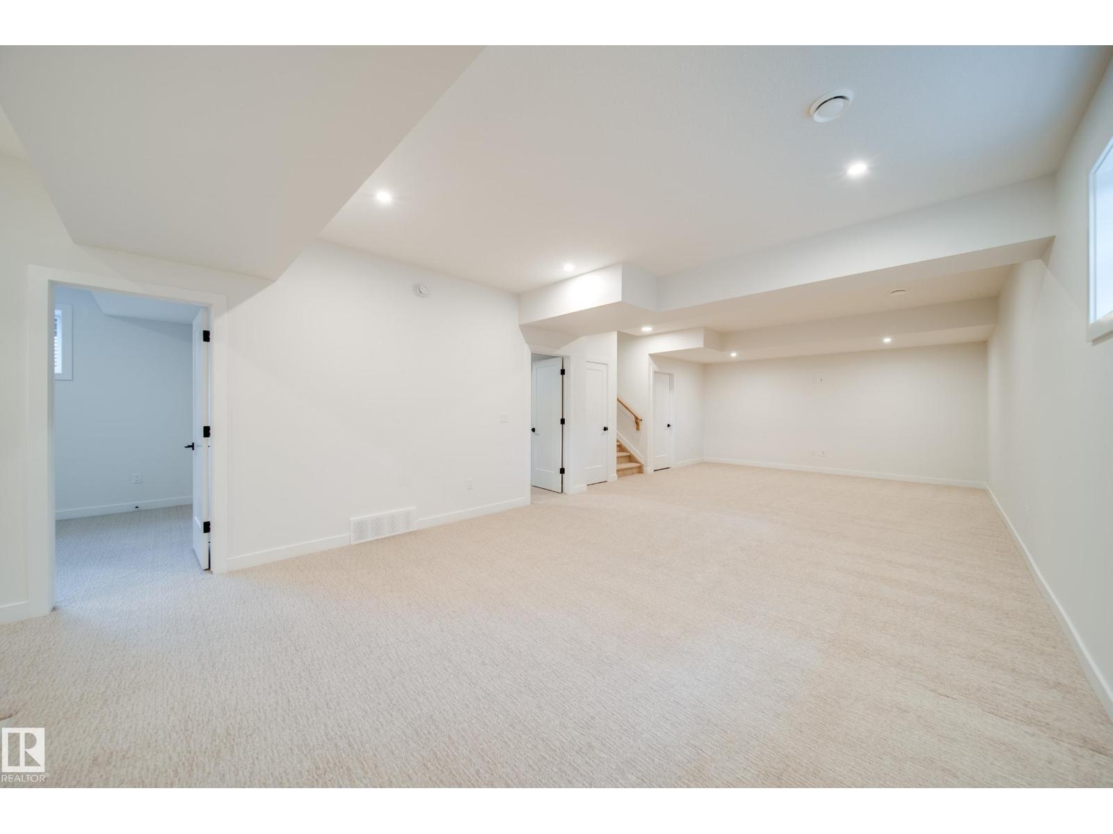 6003 111 Av Nw, Edmonton, Alberta