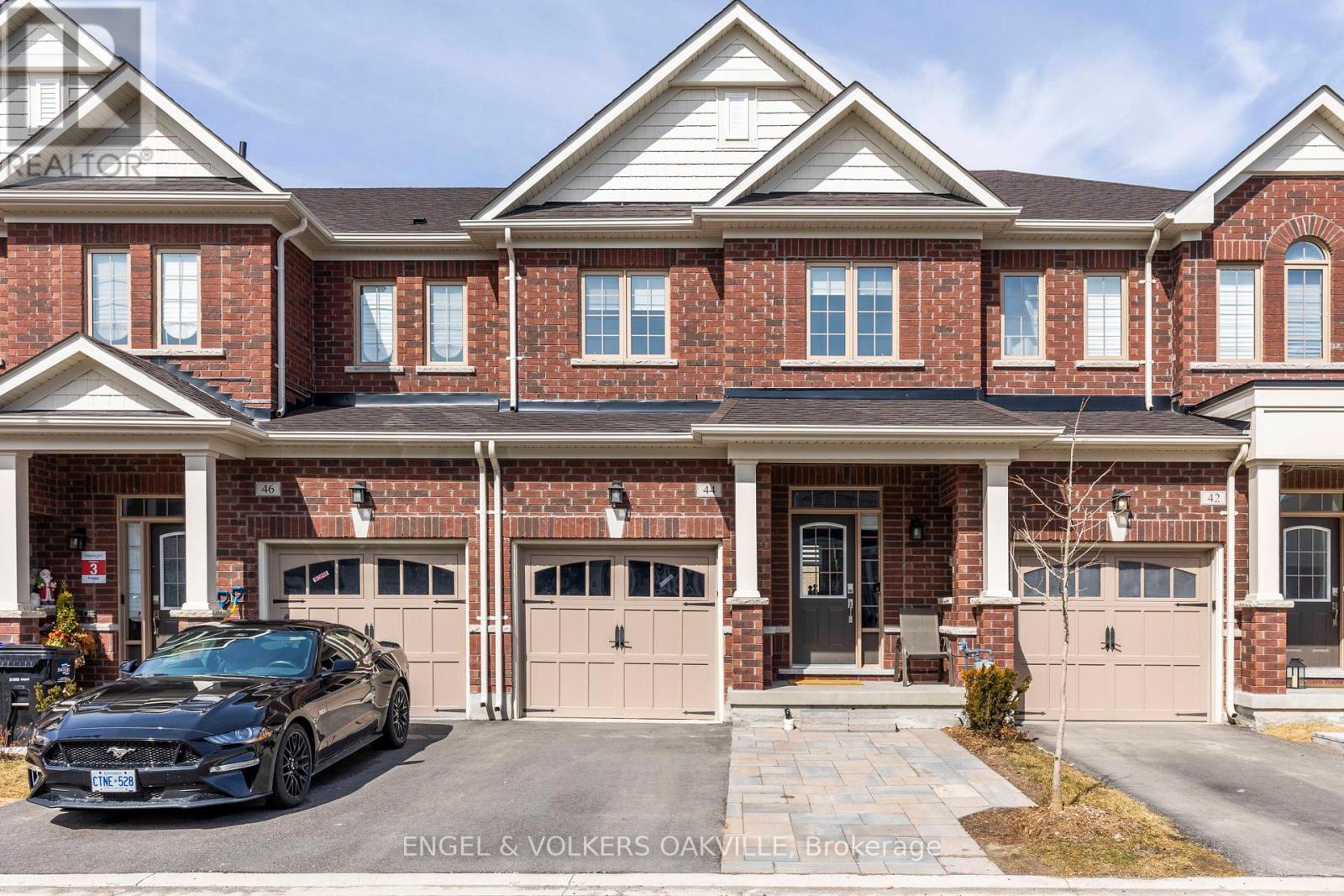 44 Clifford Crescent, New Tecumseth (tottenham), Ontario