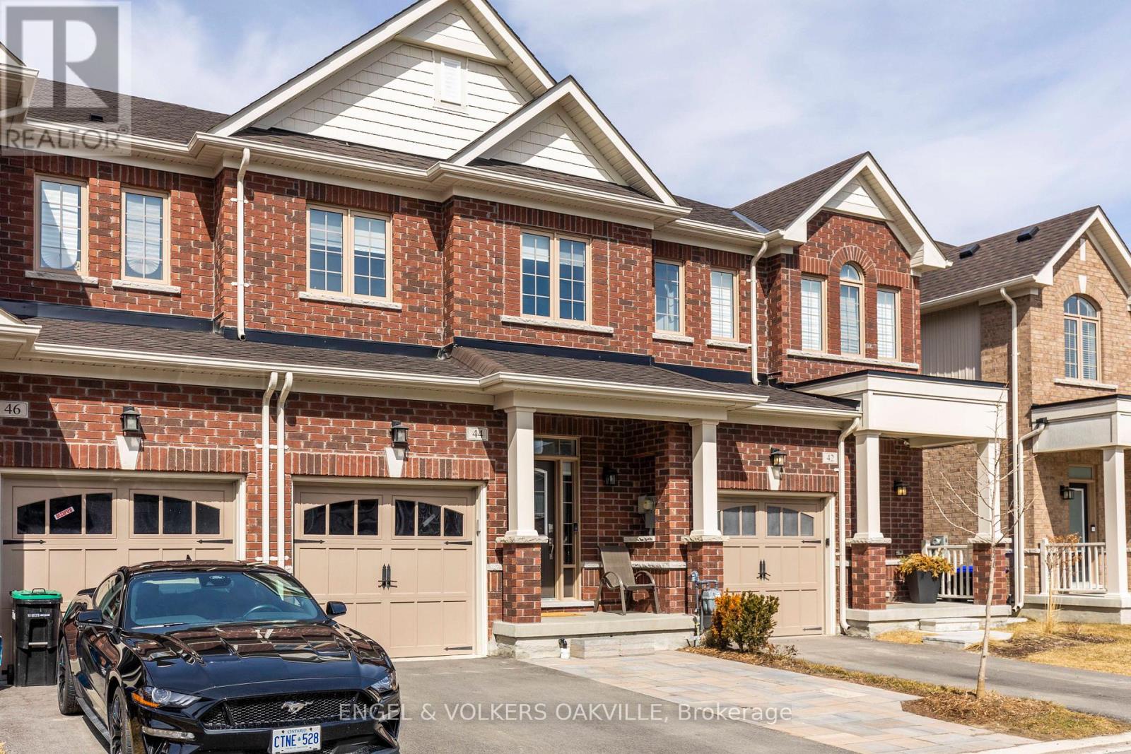 44 Clifford Crescent, New Tecumseth (tottenham), Ontario