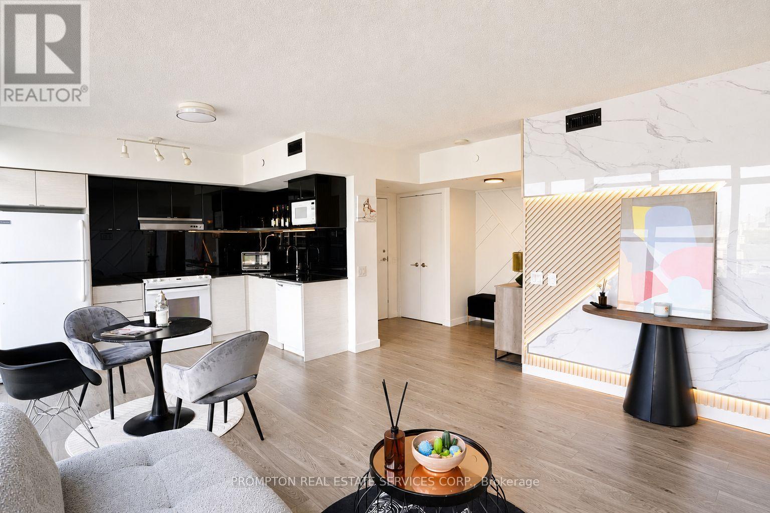 717 - 72 Esther Shiner Boulevard, Toronto (bayview Village), Ontario