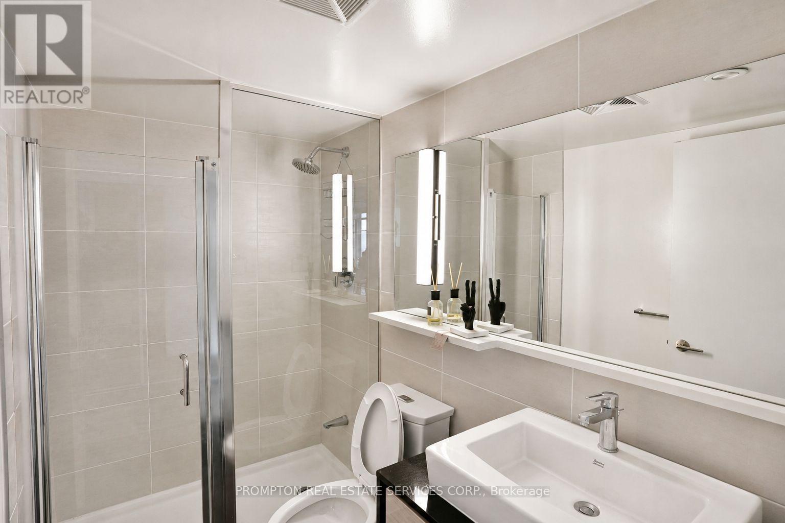 717 - 72 Esther Shiner Boulevard, Toronto (bayview Village), Ontario