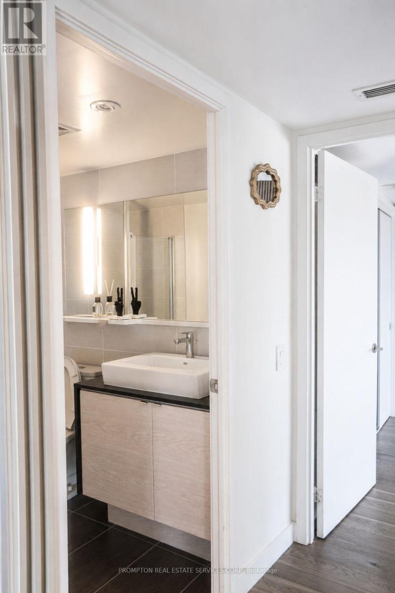 717 - 72 Esther Shiner Boulevard, Toronto (bayview Village), Ontario