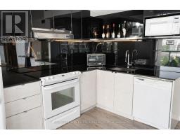 717 - 72 ESTHER SHINER BOULEVARD