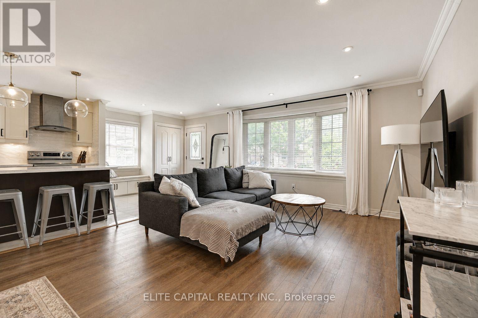 171 Canlish Road, Toronto (dorset Park), Ontario
