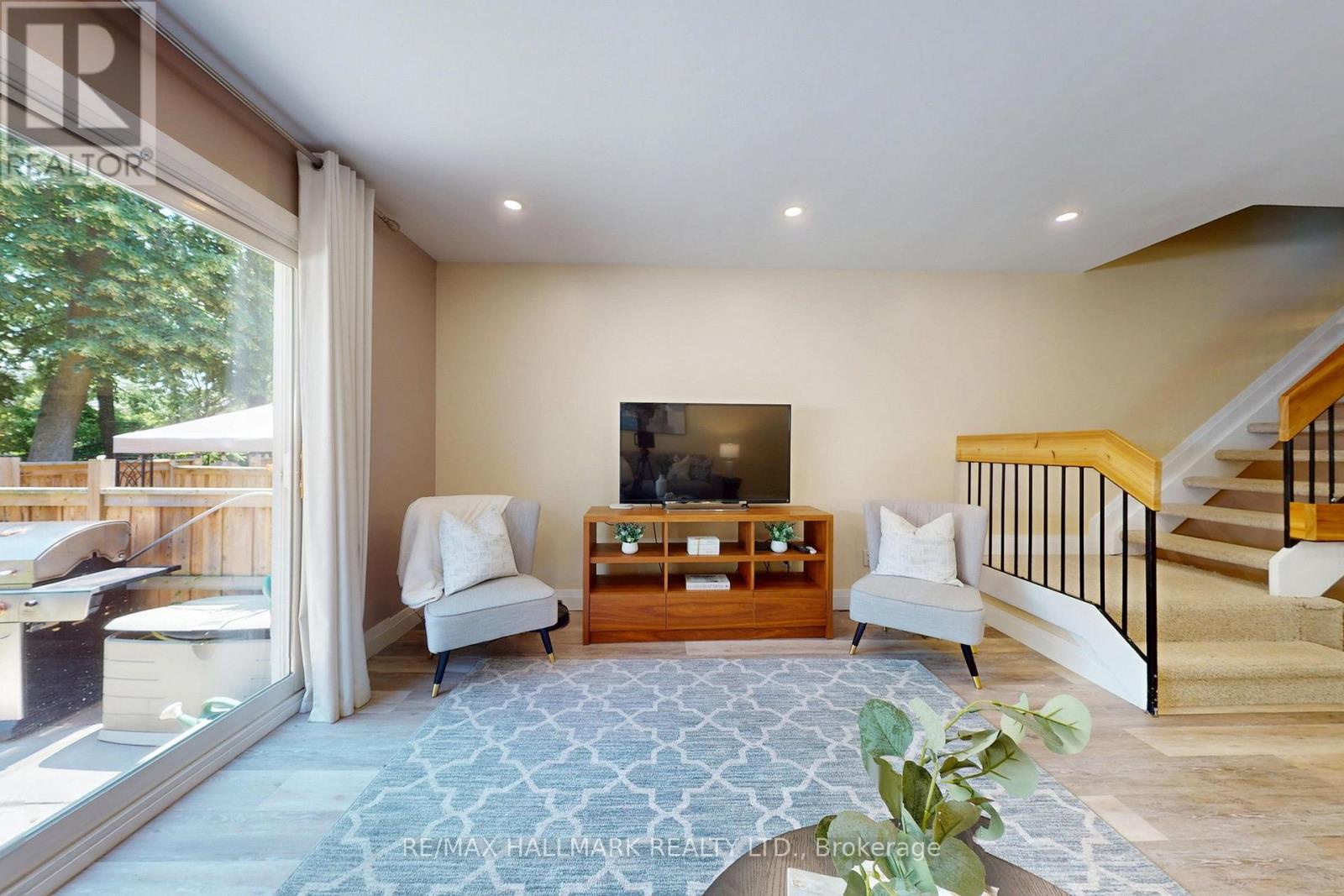 66 - 275 Manse Road, Toronto (west Hill), Ontario