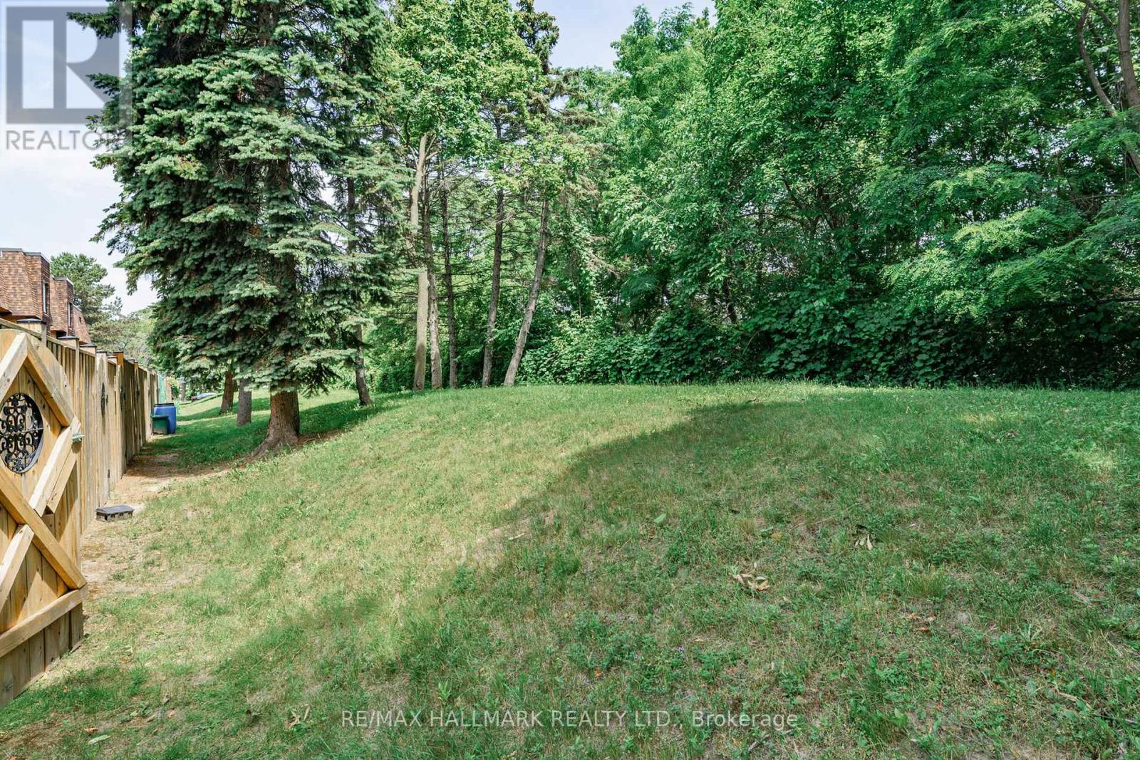 66 - 275 Manse Road, Toronto (west Hill), Ontario