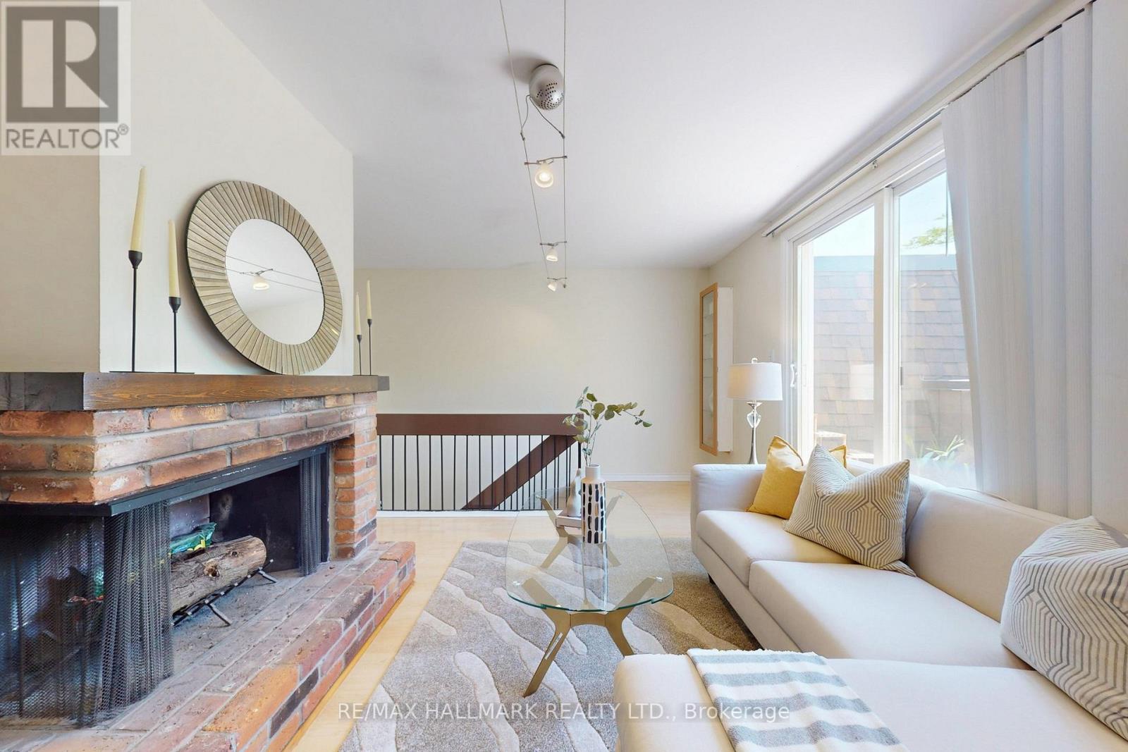 66 - 275 Manse Road, Toronto (west Hill), Ontario