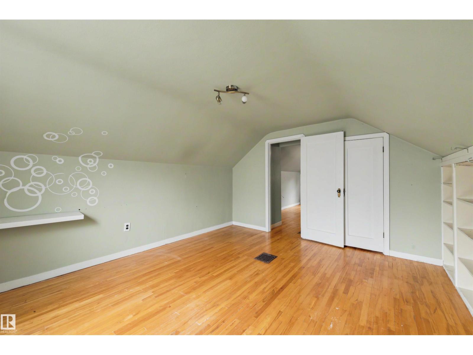 10612 127 St Nw, Edmonton, Alberta