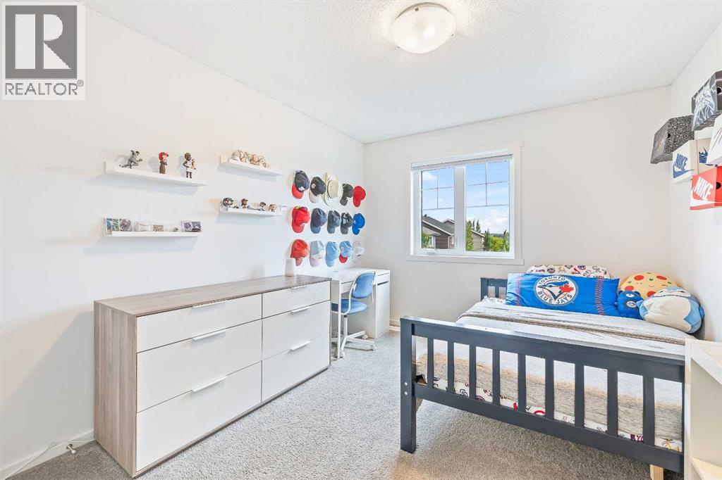 15 Tuscany Ridge Manor Nw, Calgary, Alberta