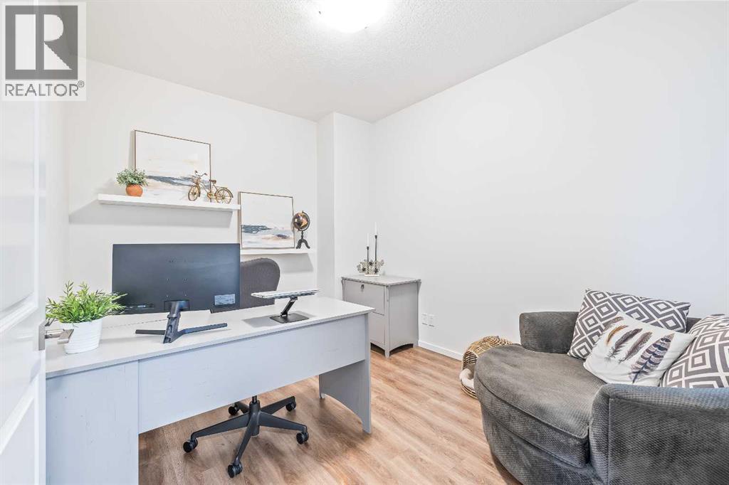 15 Tuscany Ridge Manor Nw, Calgary, Alberta