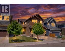 15 Tuscany Ridge Manor NW